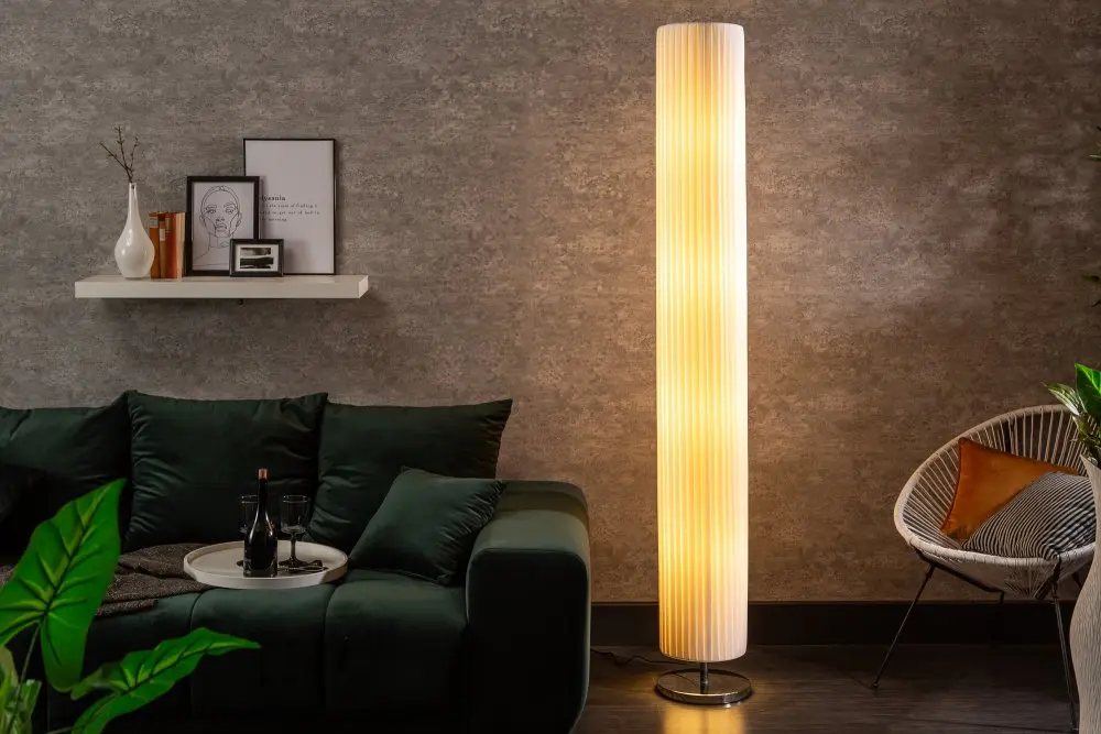Estila Moderní elegantní stojací lampa Salone 200cm bílá