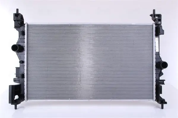NISSENS Chladič, chlazení motoru 630786
