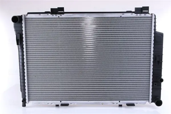 Chladič, chlazení motoru NISSENS 62752A