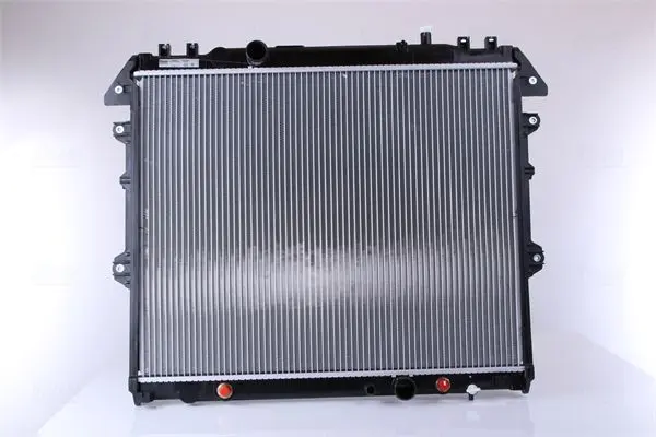 NISSENS Chladič, chlazení motoru 646897