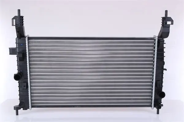 NISSENS Chladič, chlazení motoru 63087A