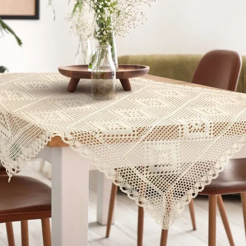 Stylový ubrus s krajkovým lemem - béžový Dĺžka: 85 cm | Šírka: 85 cm