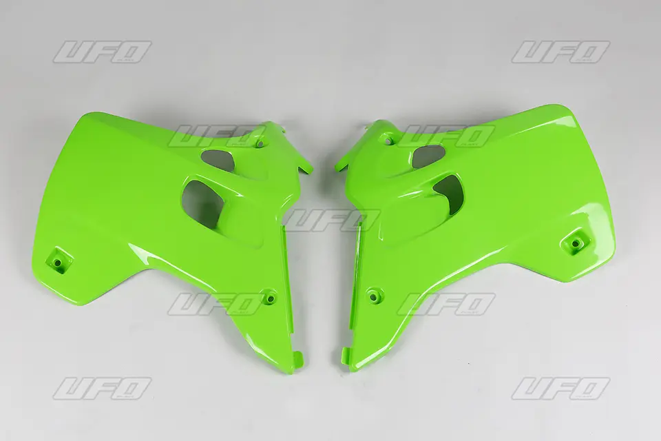 UFO kryty chladiče KAWASAKI KX 125/250 92-93 barva zelená (UFO kryty chladiče KAWASAKI KX 125/250 92-93 barva zelená)