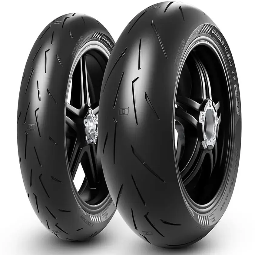 Pirelli Diablo Rosso IV Corsa ( 110/70 ZR17 TL 54W M/C, přední kolo )