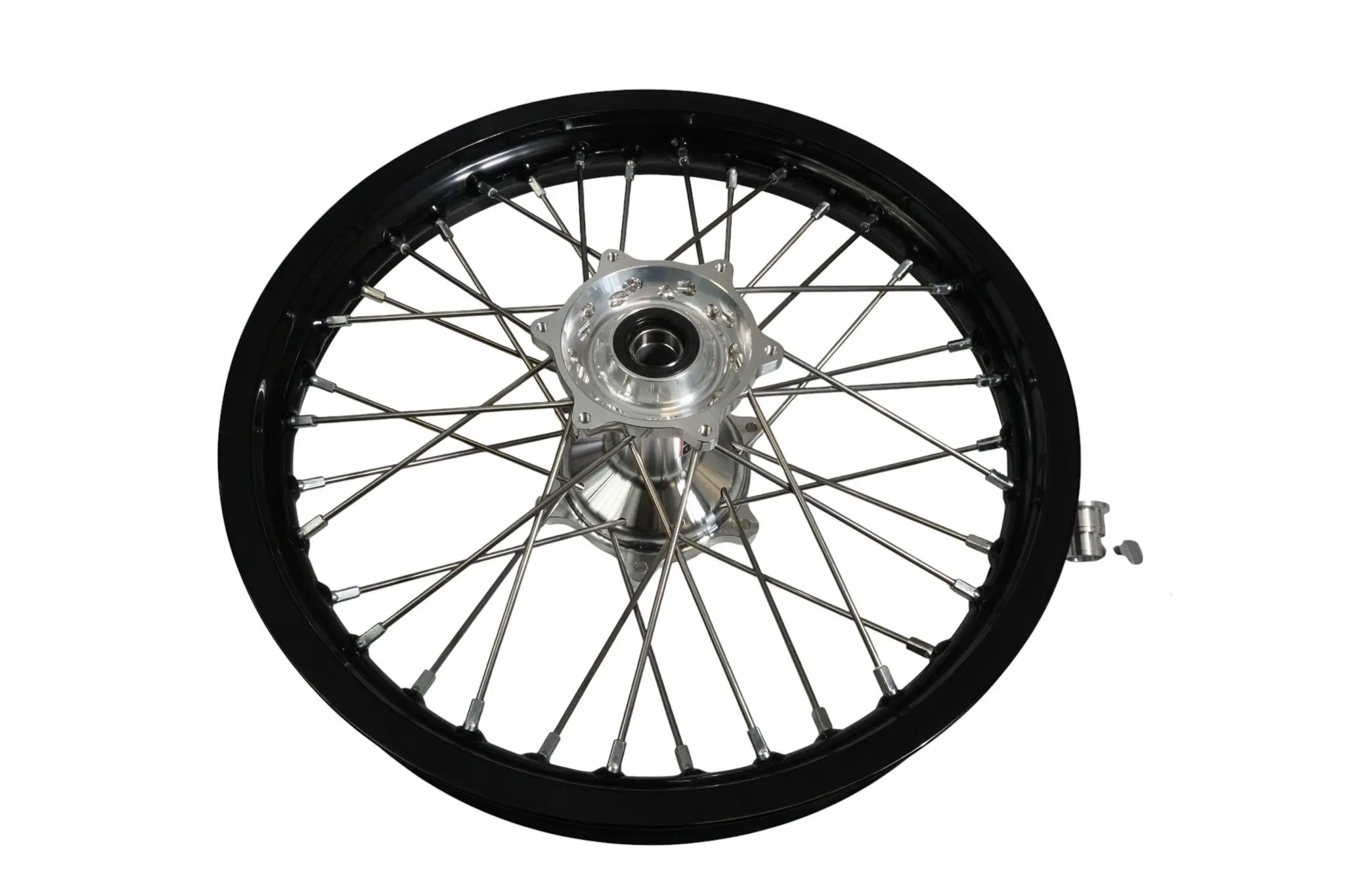 REX WHEELS kompletní zadní kolo REX 18 palců 18 X 2,15 černý ráfek / stříbrný náboj / stříbrné dráty / stříbrné niple (osa 22 mm) pro KTM SX / SXF