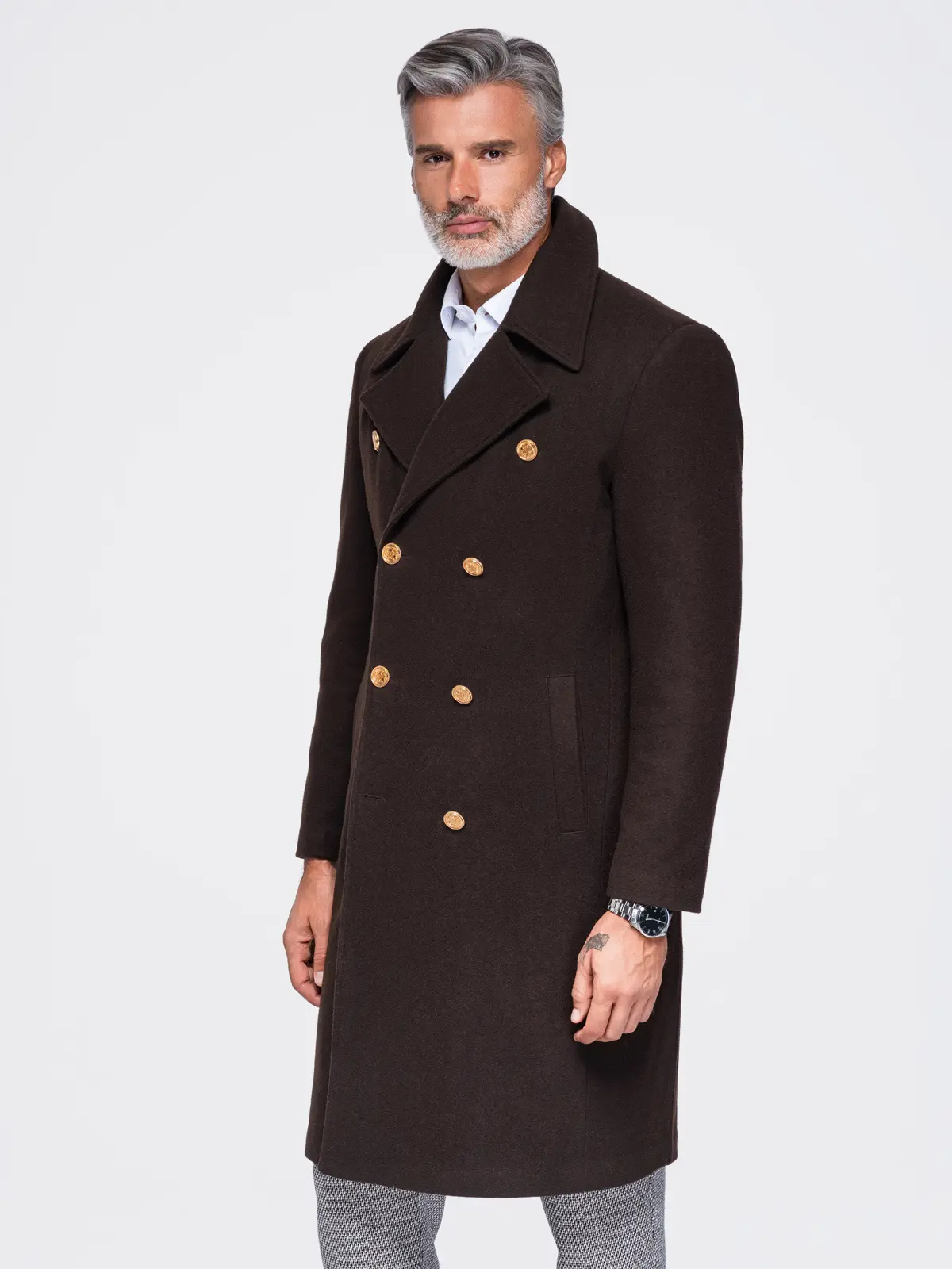 Ombre A stylish double-breasted men’s military coat with wool – dark brown