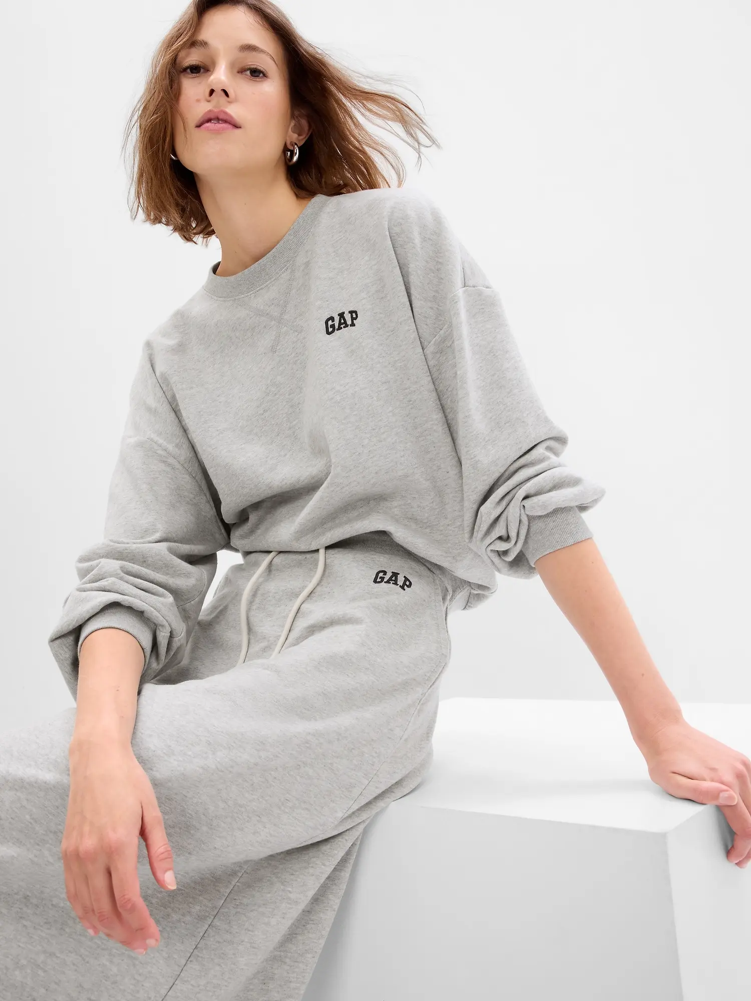 GAP Oversize mikina s logem - Dámské