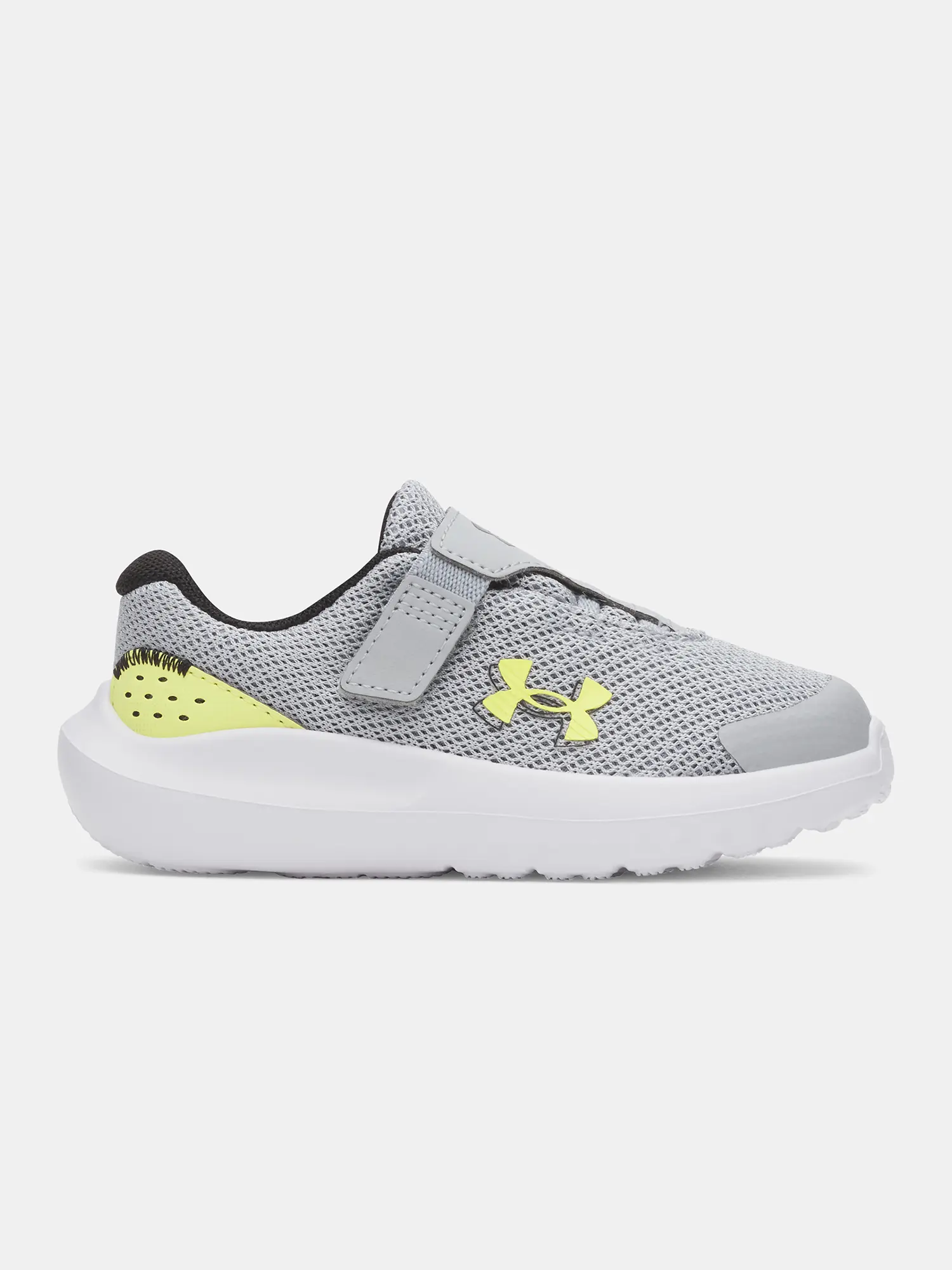 Under Armour UA BINF Surge 4 AC chlapecké tenisky