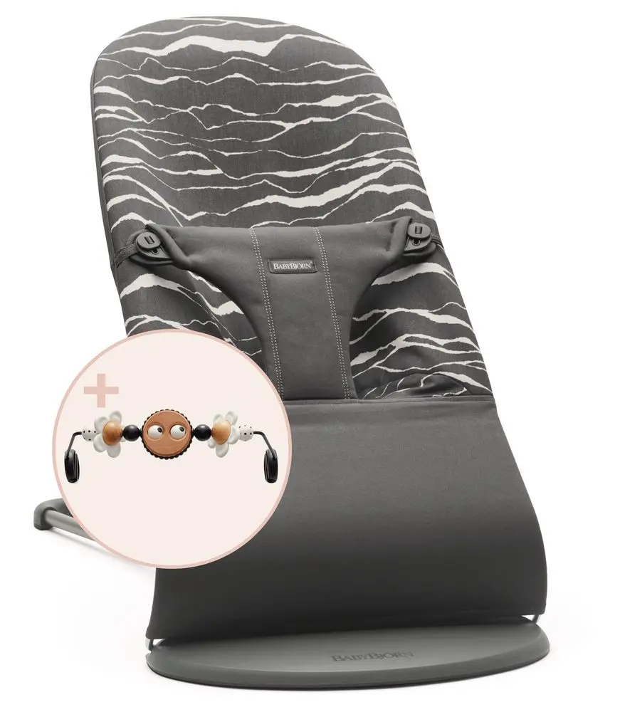 Babybjörn Lehátko Bouncer Bliss Anthracite Landscape Print Cotton s hračkou Googly Eyes Black / White