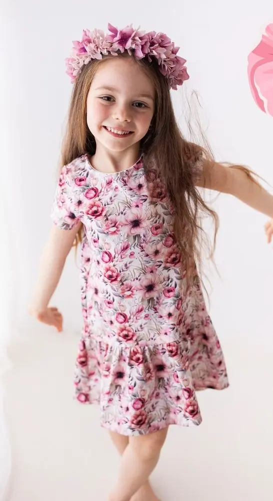 Dívčí šaty Lily Grey s růžovými květy - 104