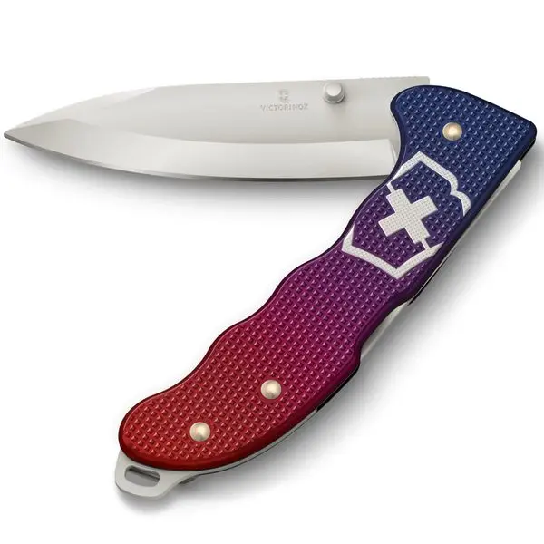 Nůž Victorinox Evoke Alox 0.9411.D221