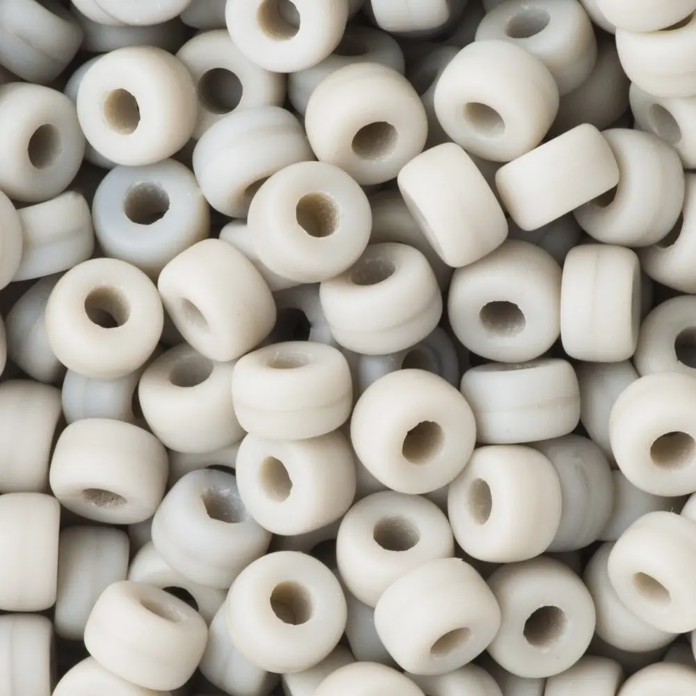 Skleněné korálky se širokým průtahem 6 mm Light Grey Opaque Matt -