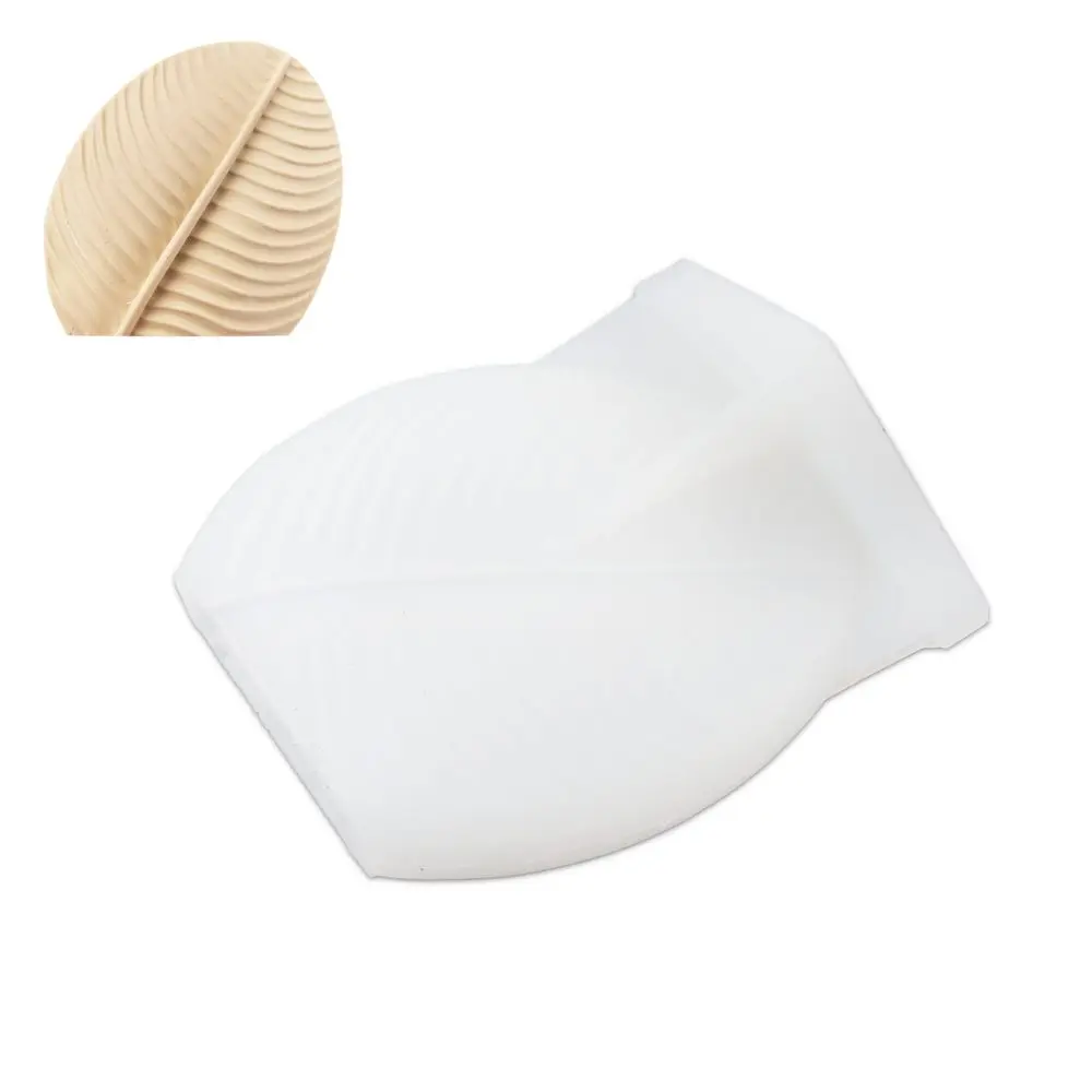 Manumi Silikonová forma na odlévání kreativní hmoty list 96x54x108mm -