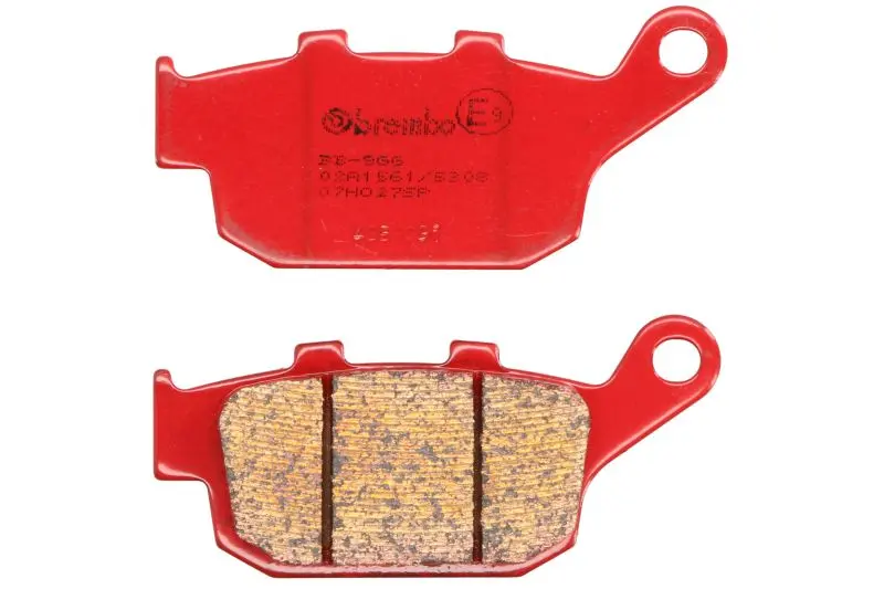 BREMBO sada brzdových destiček, kotoučová brzda BUELL M2 1200 (CYCLONE) 98-02, S1 1200 (W.LIGHTN.), (LIGHTNING) 98-99, S3 1200 (THUNDERBOLT) 98-99,