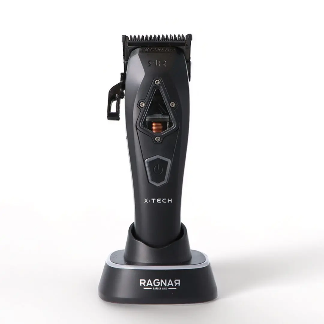 RAGNAR X-TECH Vector Motor Clipper 09179 - profesionální střihací strojek s vector-motorem + M22 olej na mazání stříhací hlavice, 200 ml