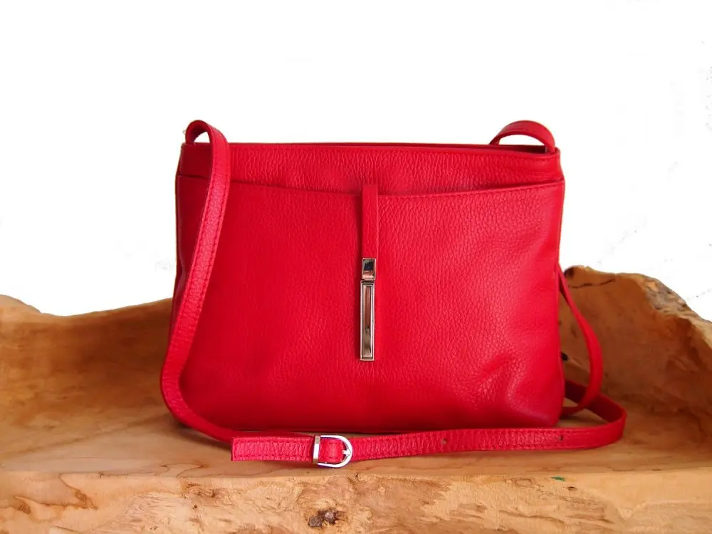 MaxFly 5085 – malá dámská kožená crossbody kabelka červená
