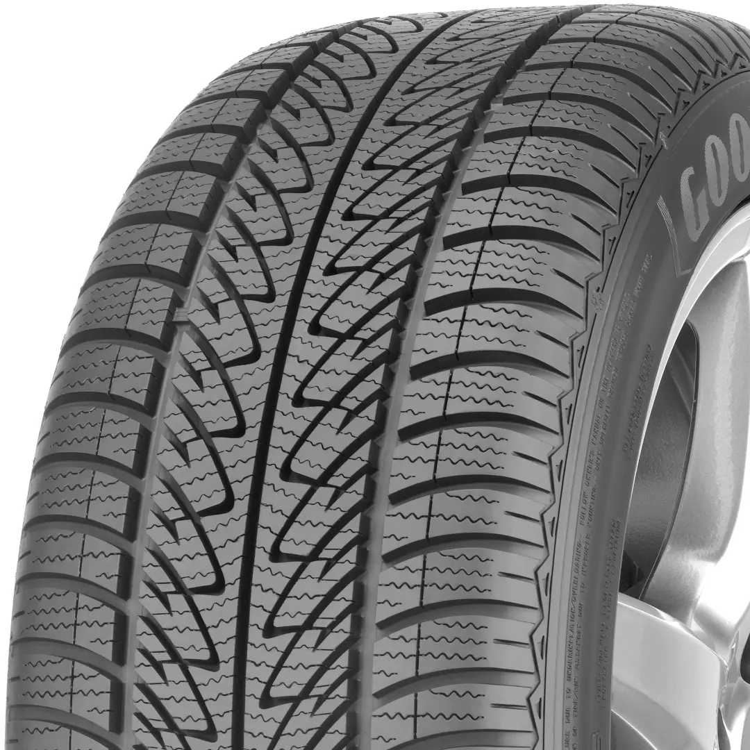Goodyear UltraGrip 8 Performance ( 225/40 R18 92V XL MO, s ochrannou ráfku (MFS) )