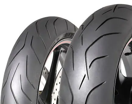 Dunlop Sportsmart MK3 ( 180/55 ZR17 TL (73W) zadní kolo, M/C )