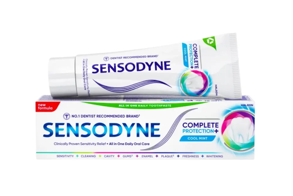 Sensodyne Kompletní ochrana + Cool Mint zubní pasta s fluoridem 75 ml