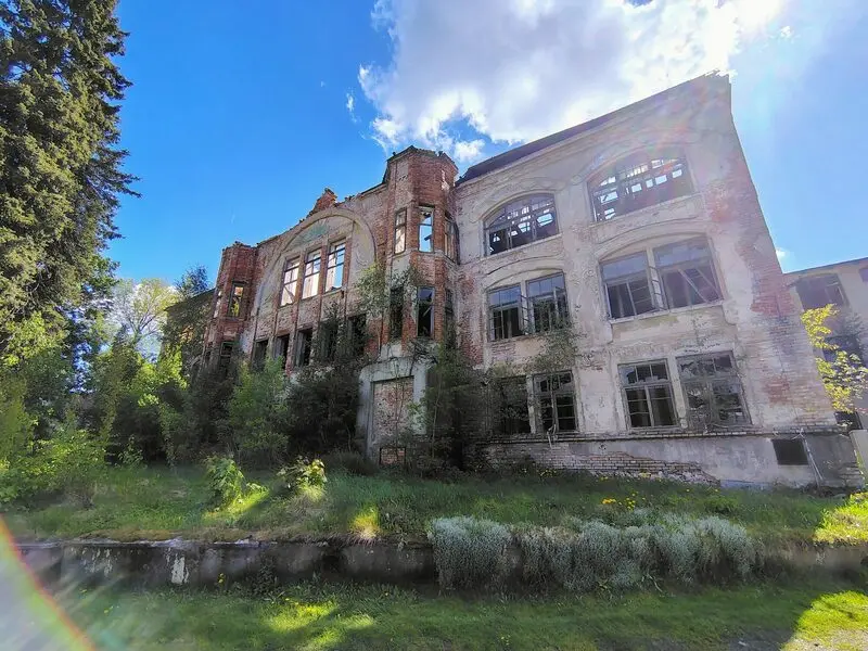 Zážitek - Urbex s průvodcem po Sudetech Co dělat v Ústeckém kraji? Vyrazte za zážitky
