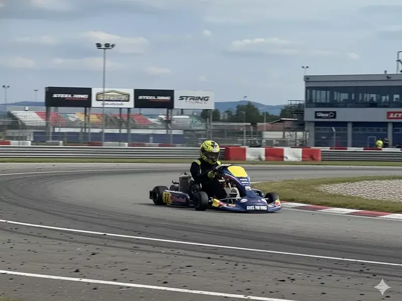 Zážitek - Adrenalinová jízda na okruzích a letištích v motokáře Rotax 125 MAX