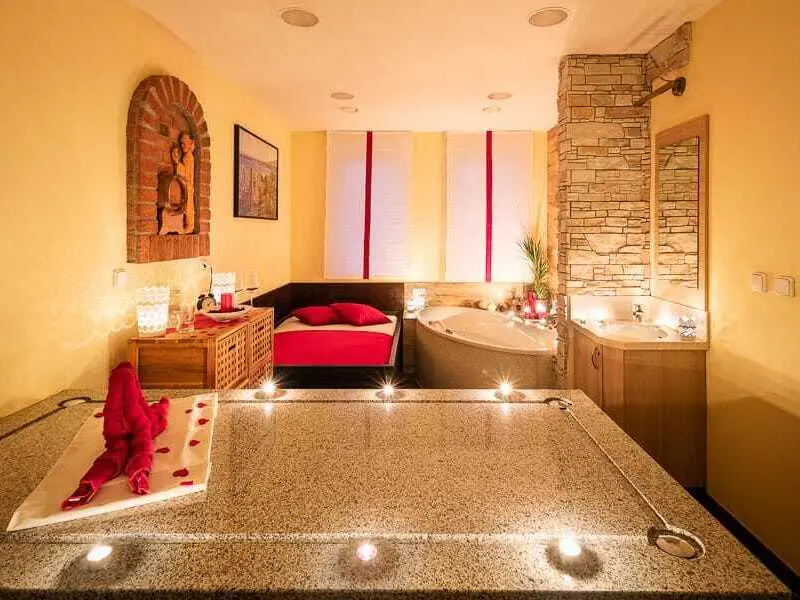 Zážitek - Pobytový balíček hotelu Wine Wellness Hotel Amande: Jsem romantik Zážitky Jihomoravský kraj: Od adrenalinu po wellness