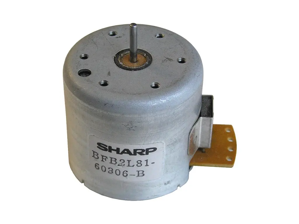 Motor magnetofonu 12V CCW levotočivý velký Sharp BFB2L81 dvourychlostní