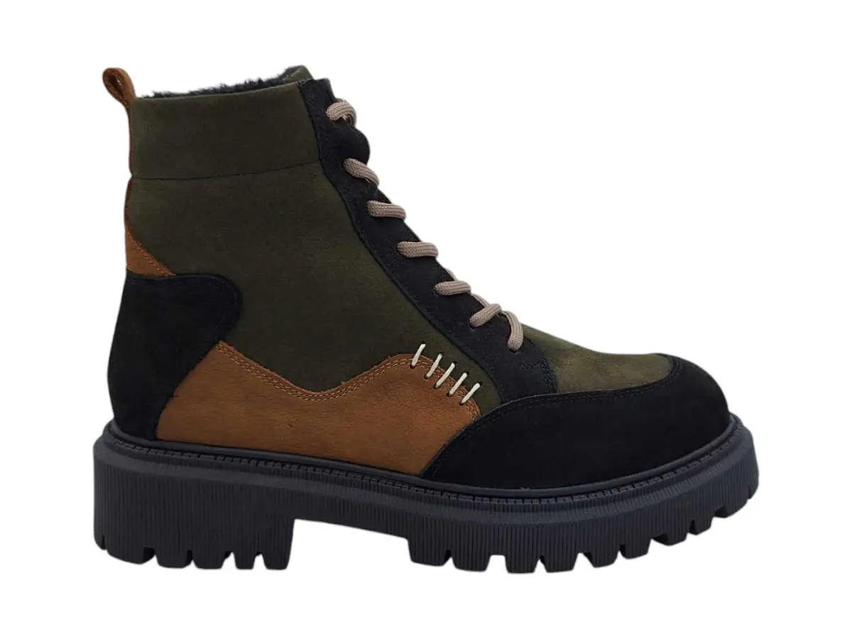 Wild 191469 Dámské celokožené kotníkové boty black / khaki