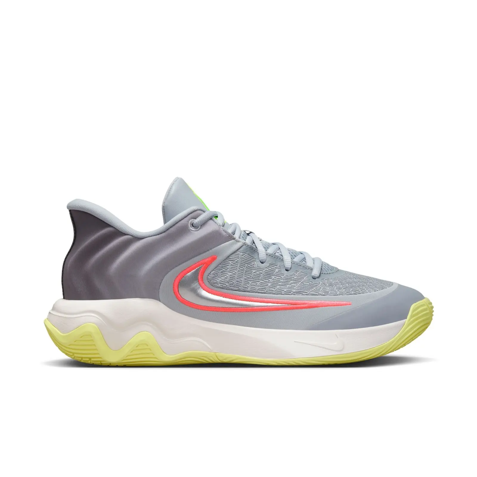 Nike Giannis Immortality 4
