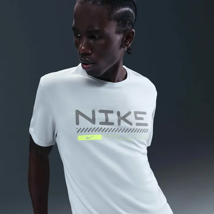 Nike Miler Mens Winterized Short-Sleeve Running Top