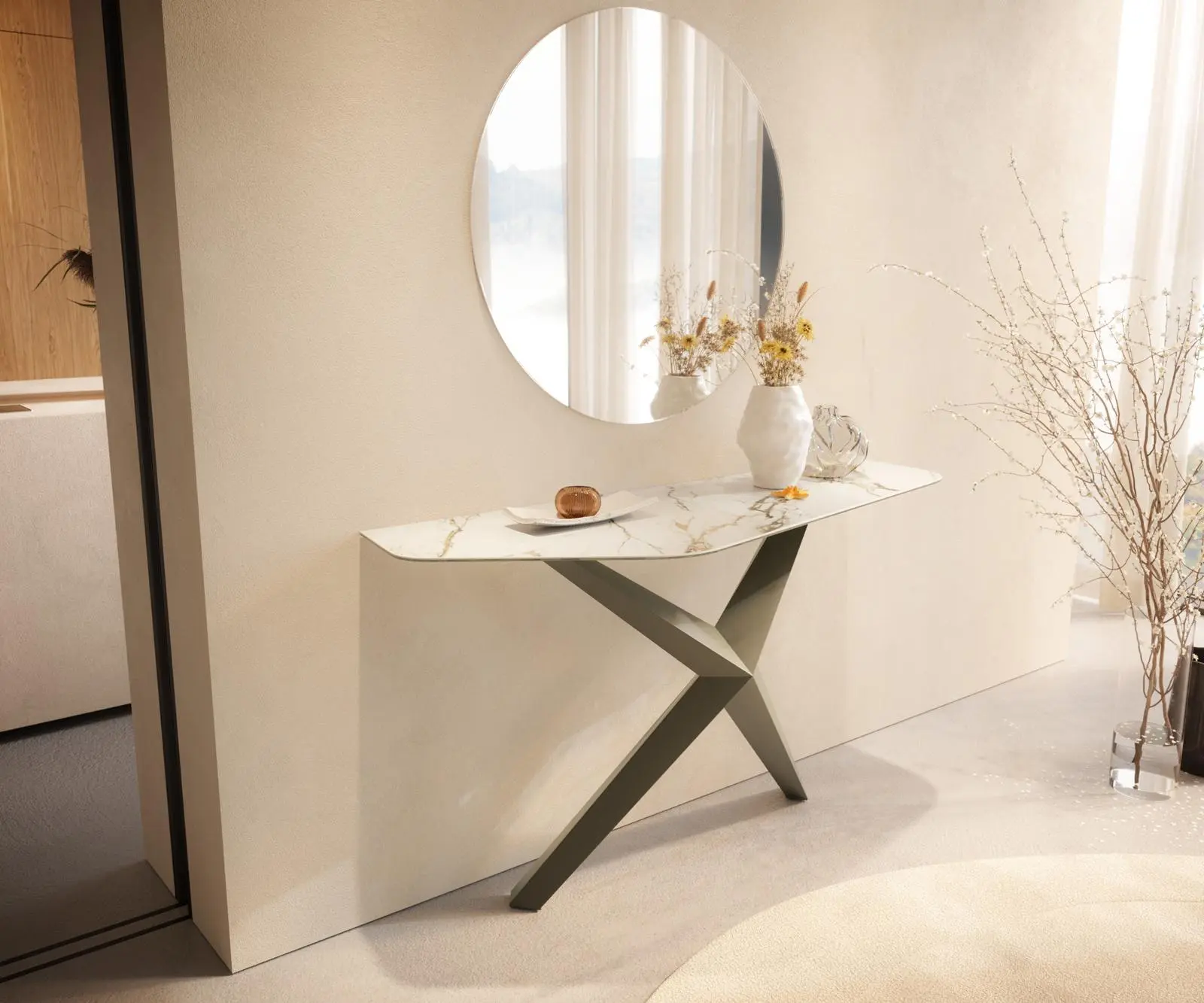 DELIFE Konzolový stůl Edge polygonální 140×50 cm keramika Calacatta Luxe bílá zlatá šedá Zentharo kov titanová barva