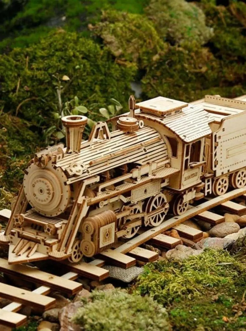 Lokomotíva - puzzle z kategorie 3D puzzle