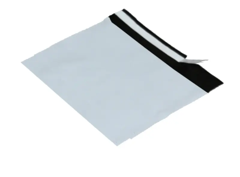 50 ks - Obálka plastová samolepicí bílo-černá 650x450, tl. 0,06 (80% podíl recyklátu)