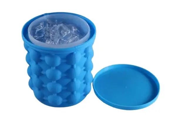 Zaparkorun Silikonový výrobník kostek ledu a chladič nápojů - 12 x 13 cm