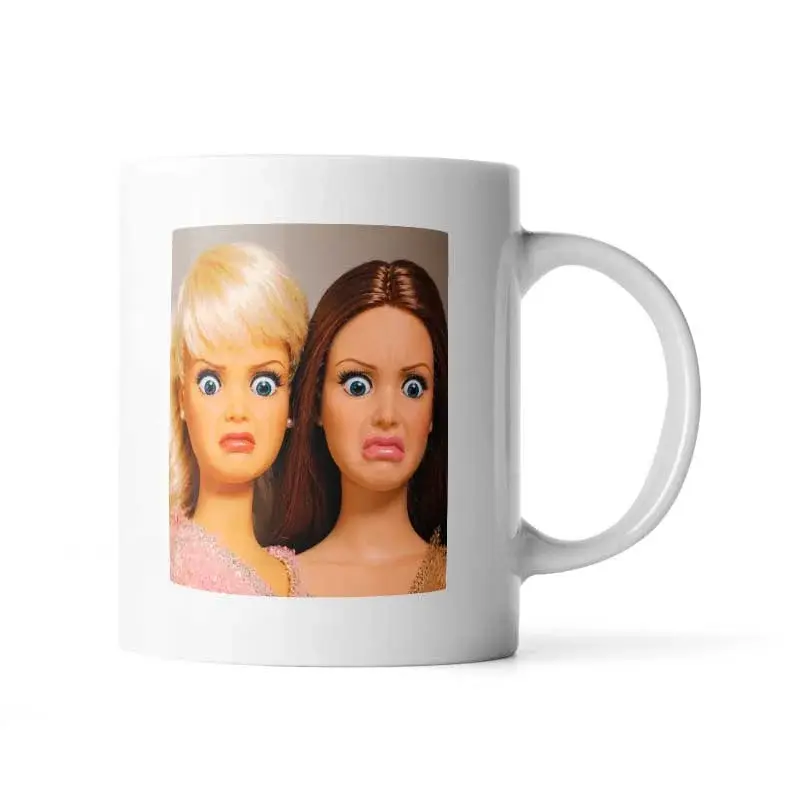 Hrnek Šokovaná Barbie - Meme Barbie -