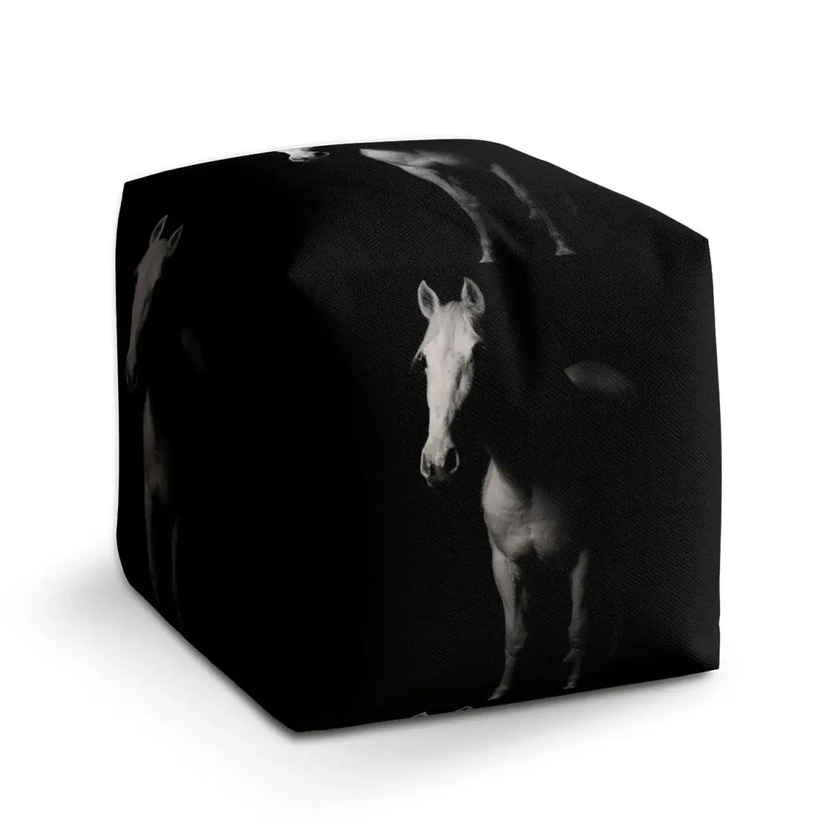 Taburet Cube Kůň ve stínu - 40x40x40 cm
