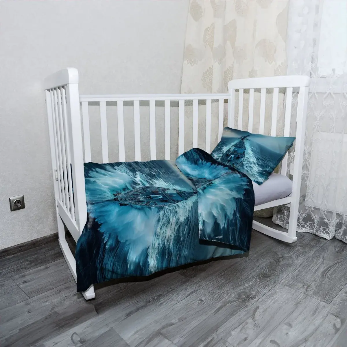 Mikroplyšové dětské povlečení do postýlky Válečná loď prorážející oceán - 120x90 / 40x60