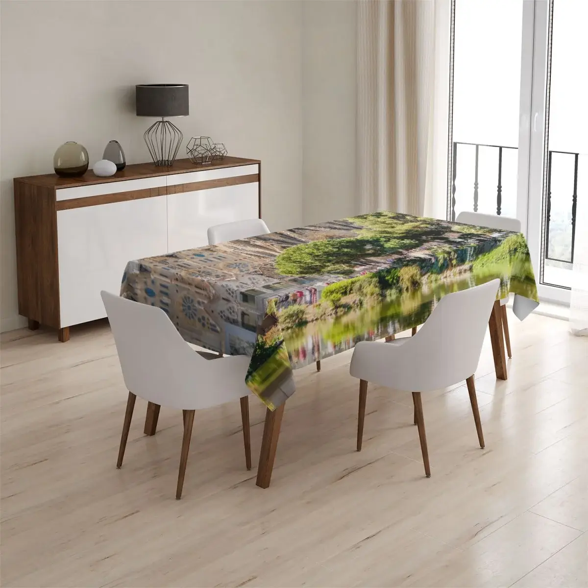 Ubrus Barcelona Sagrada Familia - 90x90 cm