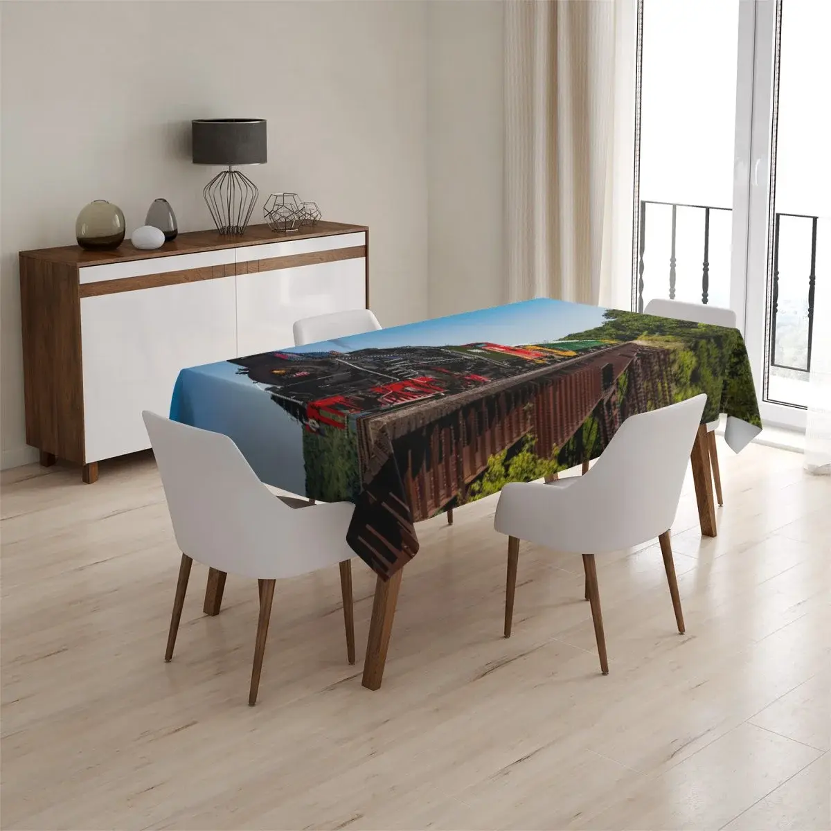 Ubrus Vlak na mostě - 130x130 cm
