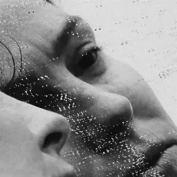 LP Emma Ruth Rundle: Engine Of Hell