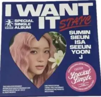 CD Stayc: I Want It