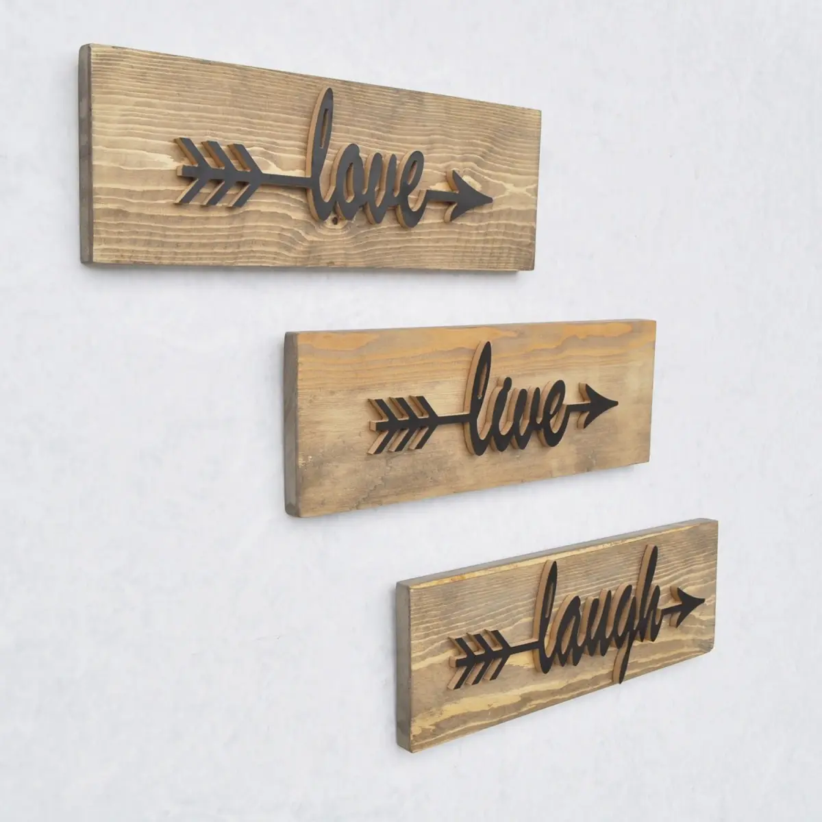 Kalune Design Nástěnná dřevěná dekorace LOVE LIVE LAUGH hnědá/černá