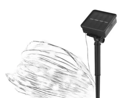 EMOS Vánoční stříbrný LED řetěz NANO 12 m s časovačem a solárním panelem studený bílý