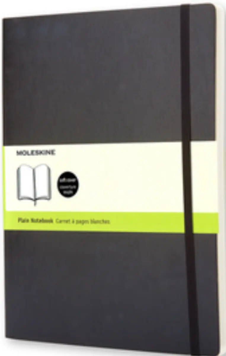 Moleskine - zápisník v měkkých deskách - 19 x 25 cm, čistý, černý