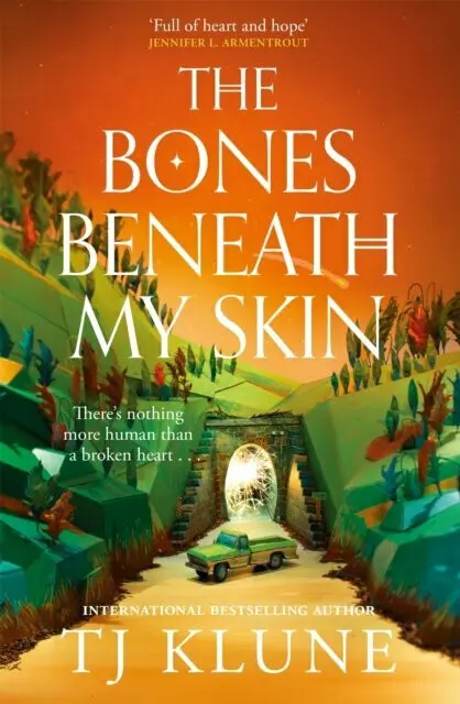 The Bones Beneath My Skin - T J Klune,The Bones Beneath My Skin - T J Klune - kniha z kategorie Beletria