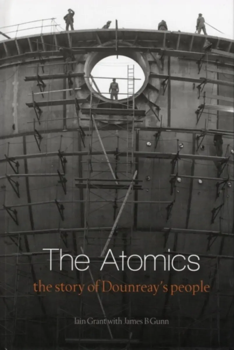 The Atomics - Iain Grant, James B. Gunn