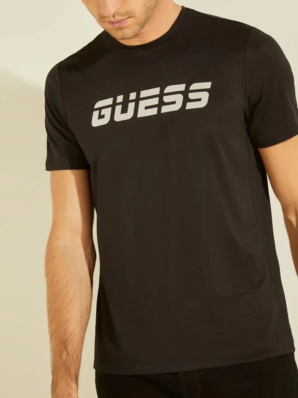Pánské sportovní triko U1YA08MC03Y - JBLK černá - Guess černá M