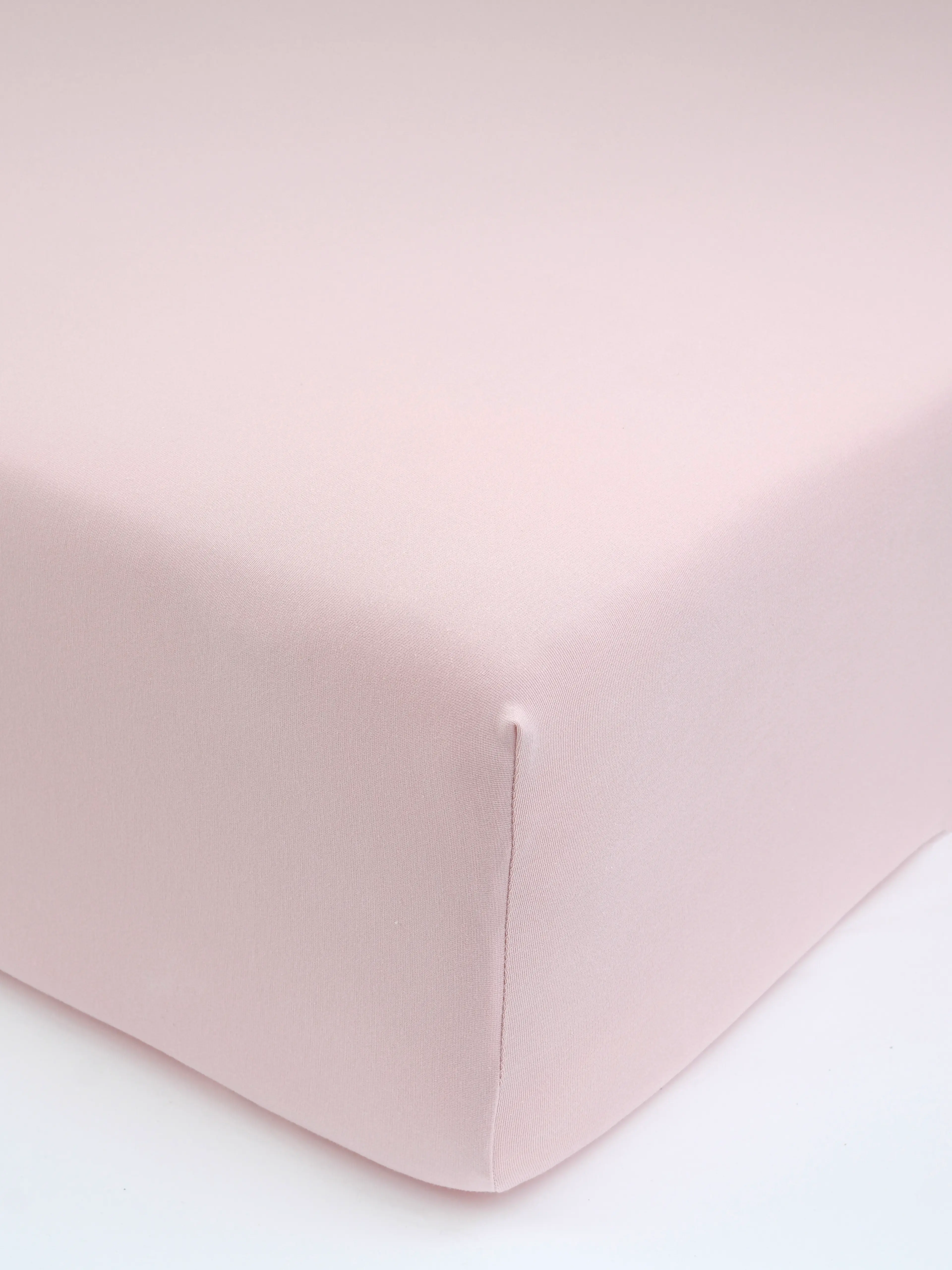 MKLuzkoviny.cz Jersey prostěradlo s elastanem Deluxe 90 × 200 cm – pudrové