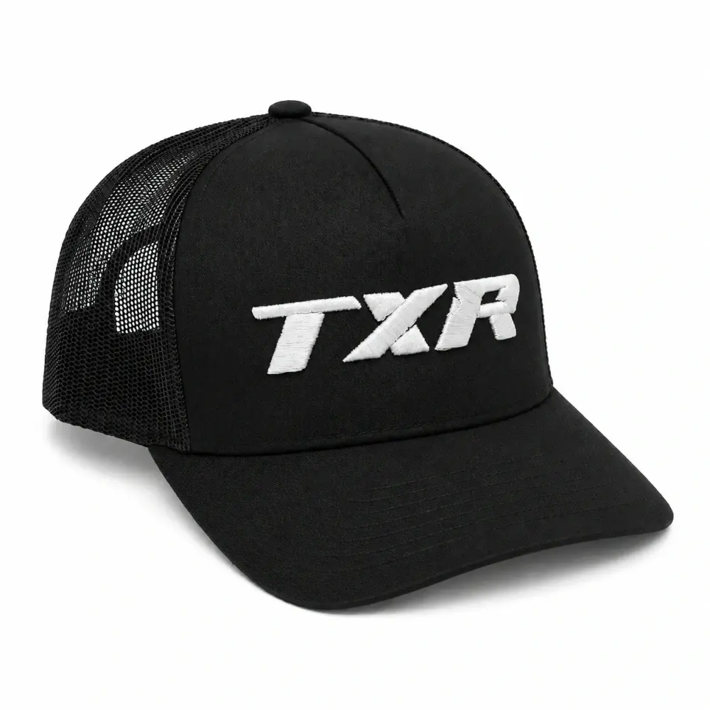 TXR Kšiltovka Trucker černo-bílá (Kšiltovka TXR Trucker se zahnutým kšiltem; zadní síťované panely zajišťují příjemné odvětrávání; nastavitelná)