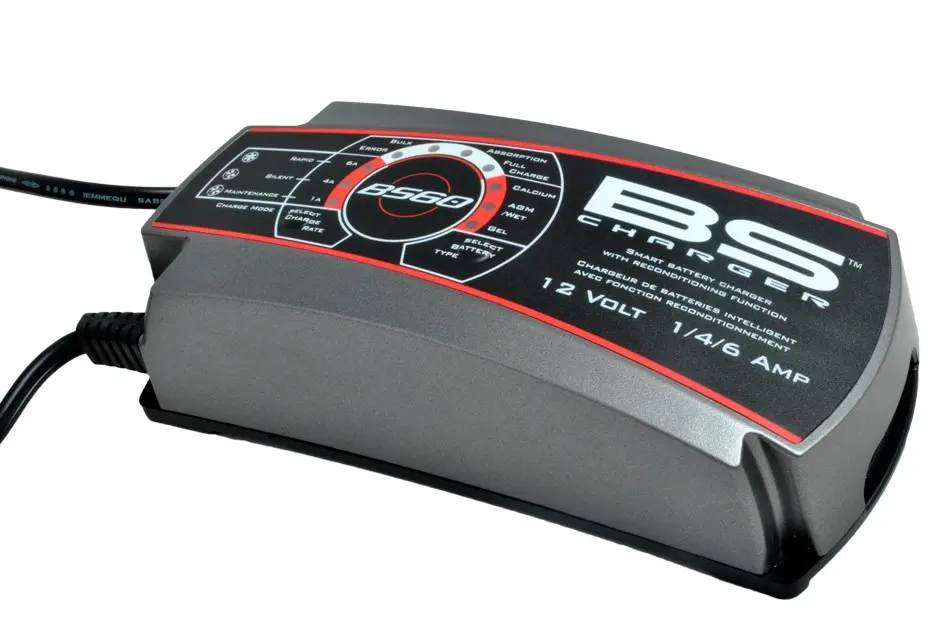 BS-BATTERY Nabíječka akumulátorů PRO SMART BS60 12V 1/4/6A